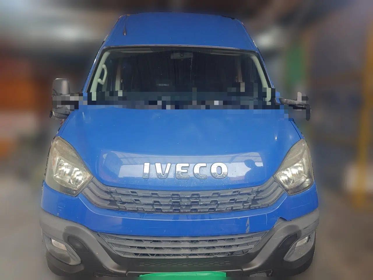 Iveco Eurocargo 2021 2.0T Manual Super Rui Long Wheelbase Short Overhang High Roof Side-Sliding Door F1A — миниатюра 2