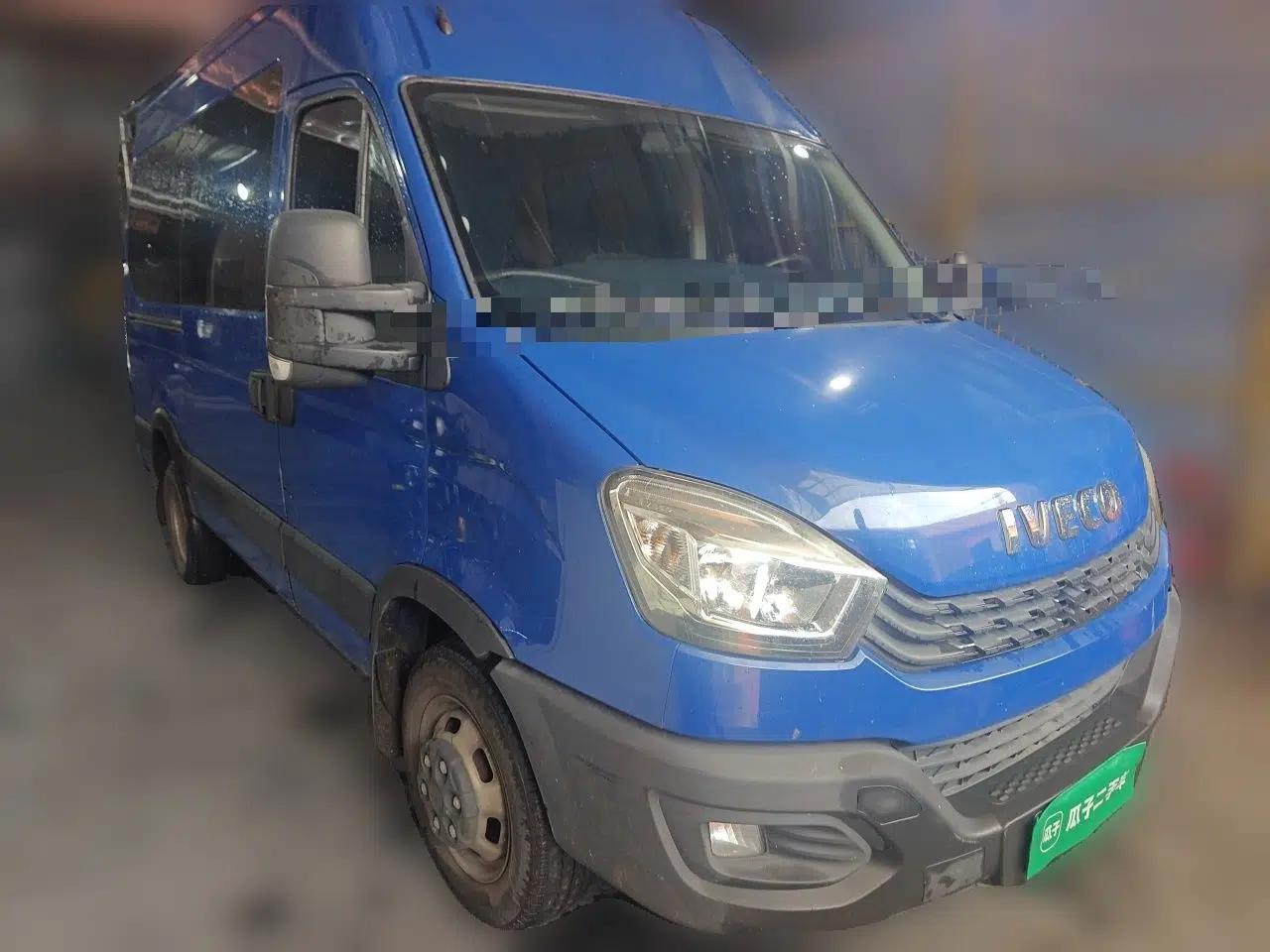 Iveco Eurocargo 2021 2.0T Manual Super Rui Long Wheelbase Short Overhang High Roof Side-Sliding Door F1A — миниатюра 3
