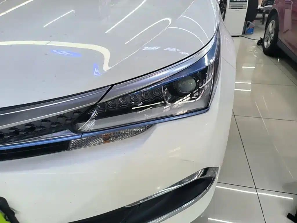 Corolla Hybrid E+ 2020 1.8L E-CVT Comfort Edition — миниатюра 18