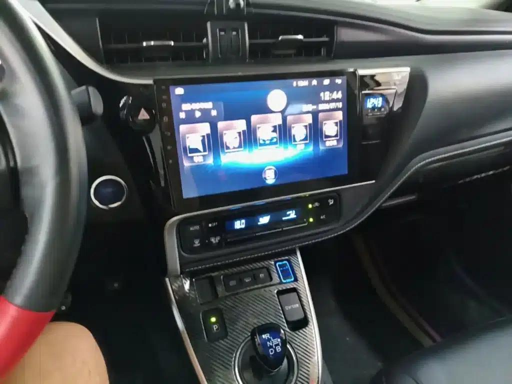 Corolla Hybrid E+ 2019 1.8L E-CVT Leading Edition — миниатюра 13