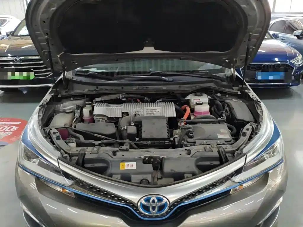 Corolla Hybrid E+ 2019 1.8L E-CVT Leading Edition — миниатюра 20