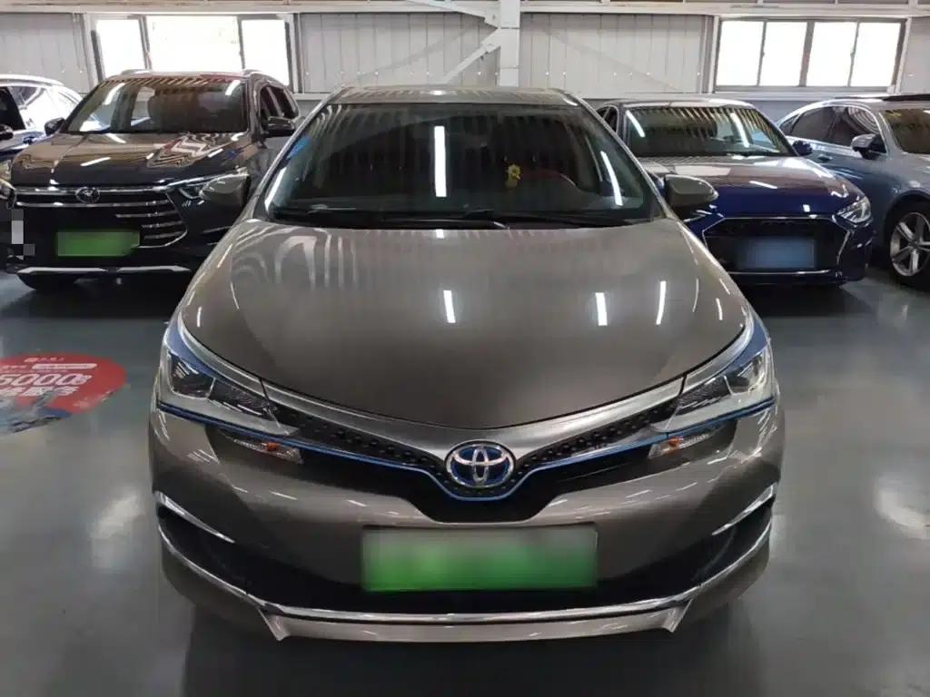 Corolla Hybrid E+ 2019 1.8L E-CVT Leading Edition — миниатюра 3
