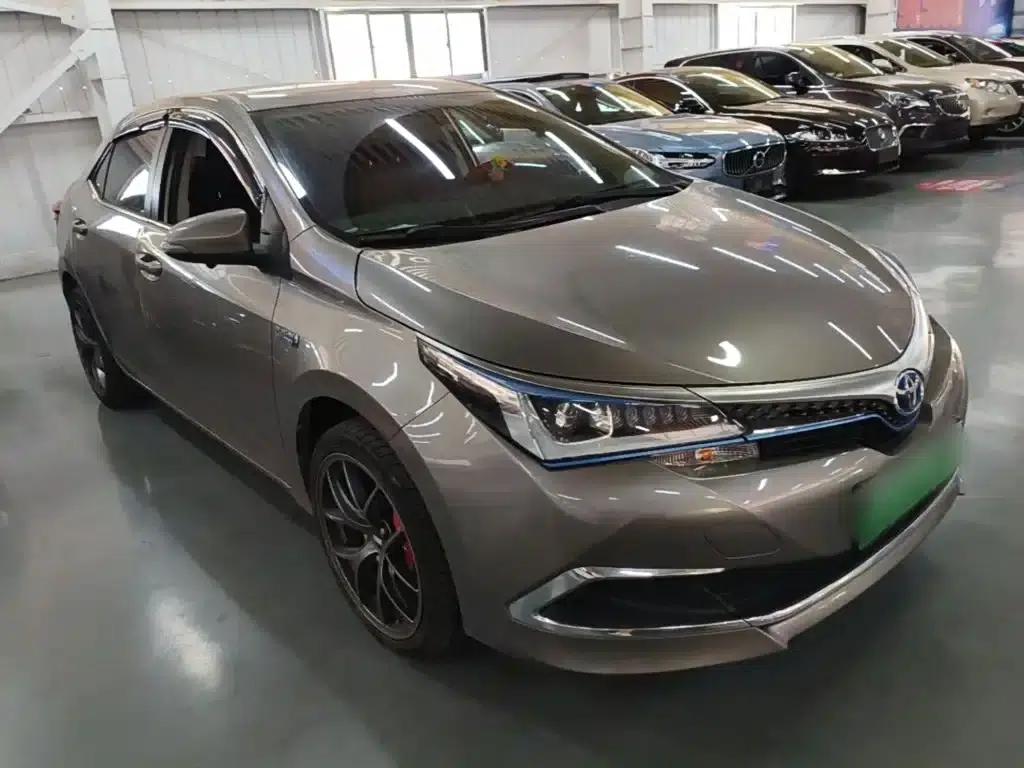 Corolla Hybrid E+ 2019 1.8L E-CVT Leading Edition — миниатюра 4
