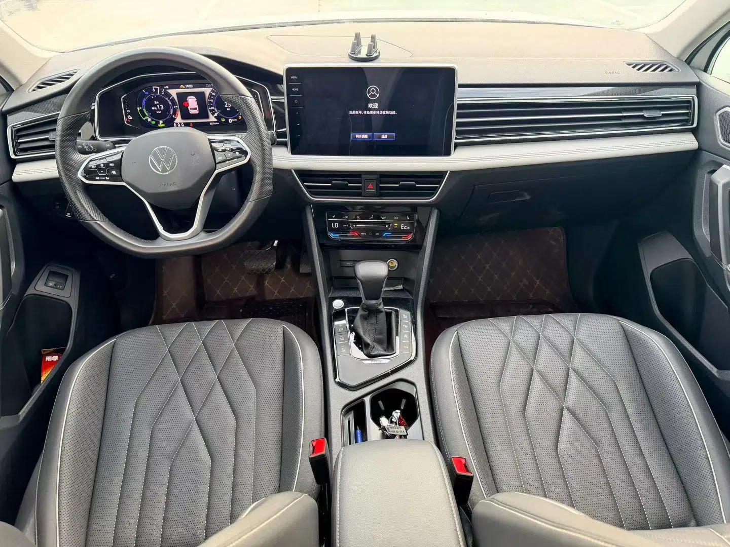 Tiguan L PHEV 2023 430PHEV Plug-in Hybrid Premium Edition — миниатюра 6