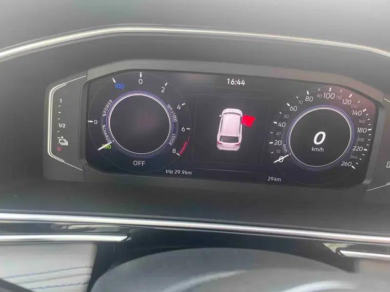 Tiguan L PHEV 2023 430PHEV Plug-in Hybrid Premium Edition — миниатюра 12