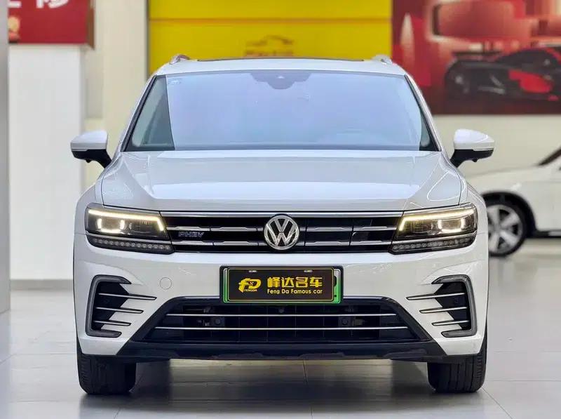 Tiguan L PHEV 2020 430PHEV Plug-in Hybrid Flagship Edition — миниатюра 2