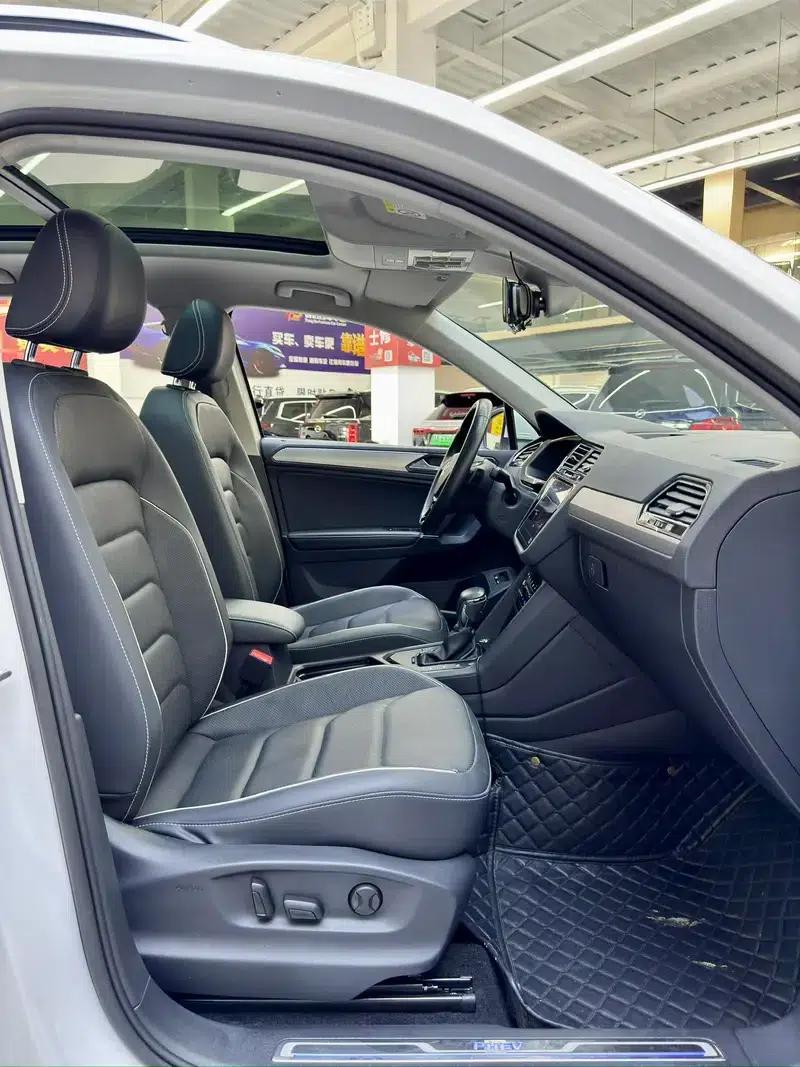 Tiguan L PHEV 2020 430PHEV Plug-in Hybrid Flagship Edition — миниатюра 12
