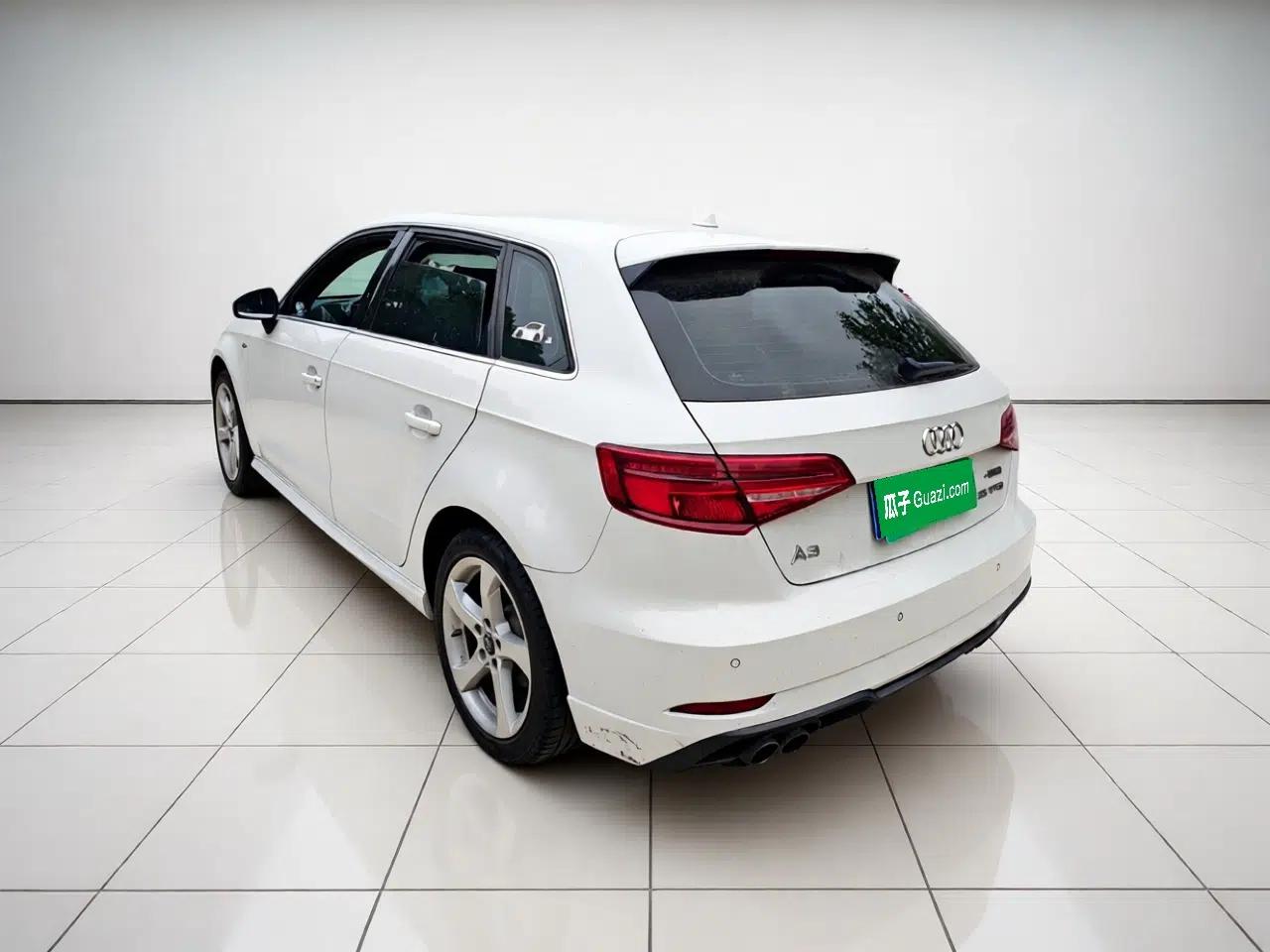 Audi A3 2019 Sportback 35 TFSI Fashion Edition China VI Emission Standard — миниатюра 4