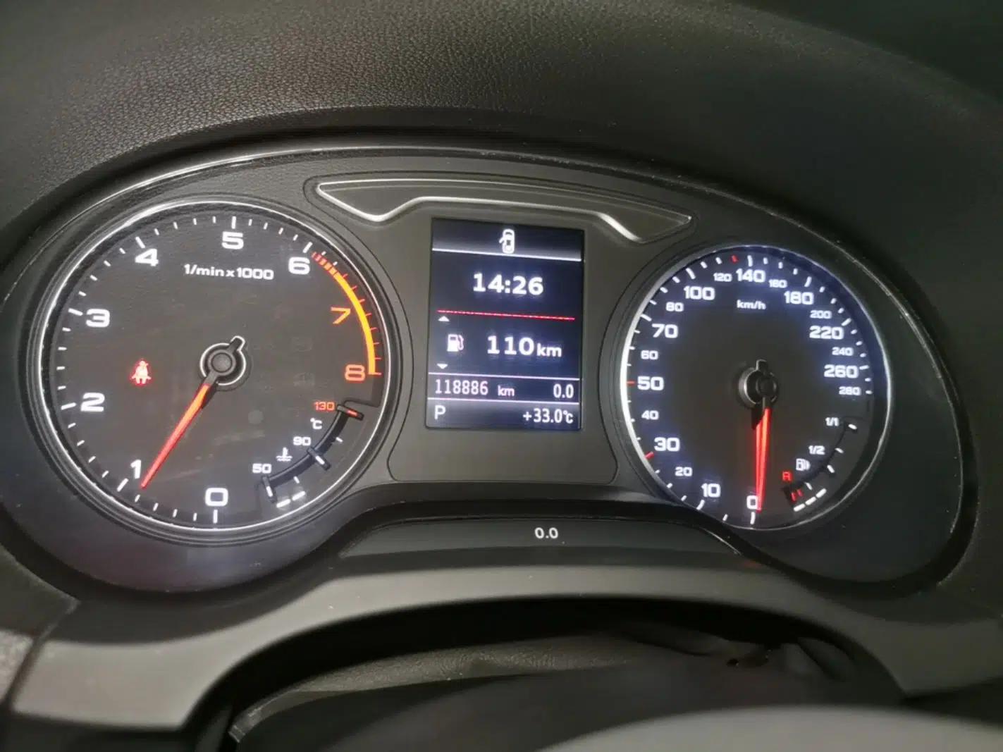Audi A3 2015 Limousine 40 TFSI Automatic Comfort Model — миниатюра 14