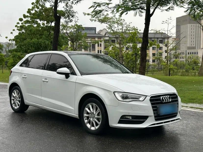 Audi A3 2015 Sportback 35 TFSI Millionth Anniversary Intelligent Leading Model — миниатюра 15