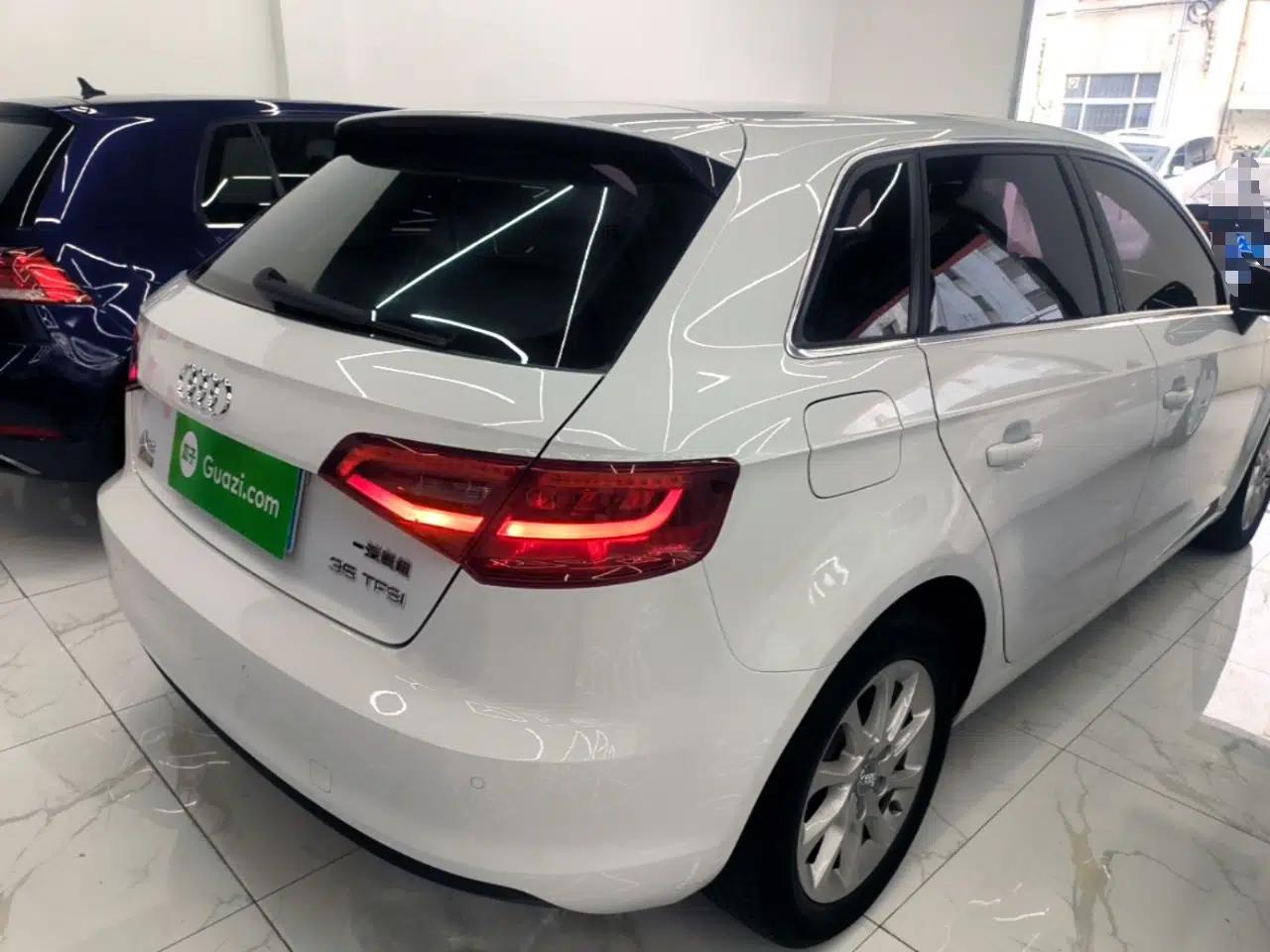 Audi A3 2015 Sportback 35 TFSI Millionth Anniversary Intelligent Leading Model — миниатюра 6