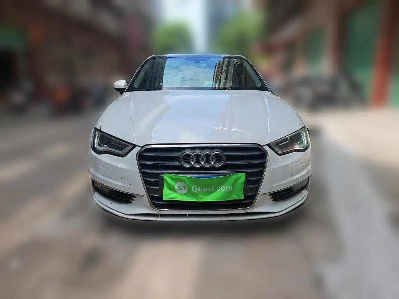 Audi A3 2016 Limousine 35 TFSI Prestige Edition — миниатюра 2