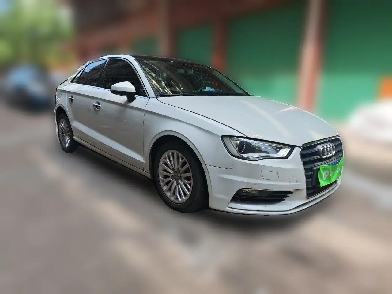 Audi A3 2016 Limousine 35 TFSI Prestige Edition — миниатюра 3