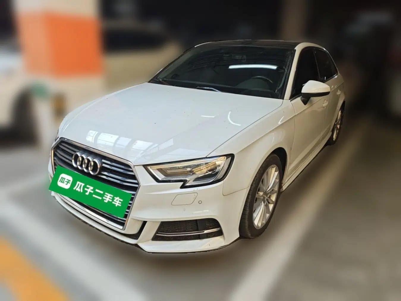 Audi A3 2017 Sportback 35 TFSI Fashion Model — миниатюра 1