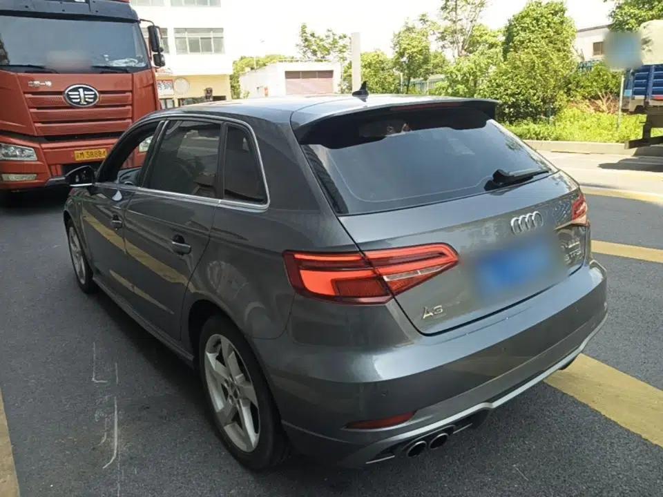 Audi A3 2019 Sportback 35 TFSI Fashion Edition China V — миниатюра 4