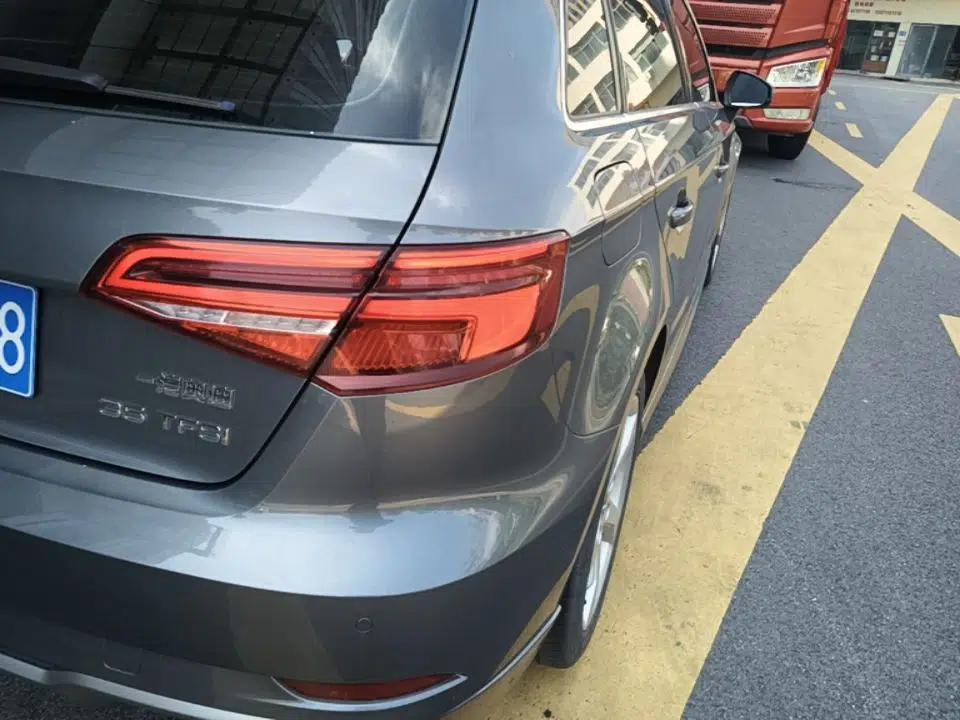 Audi A3 2019 Sportback 35 TFSI Fashion Edition China V — миниатюра 9