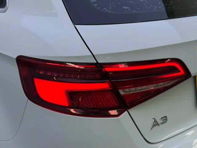 Audi A3 2020 Sportback 35 TFSI Fashion Edition China VI Emission Standard — миниатюра 11