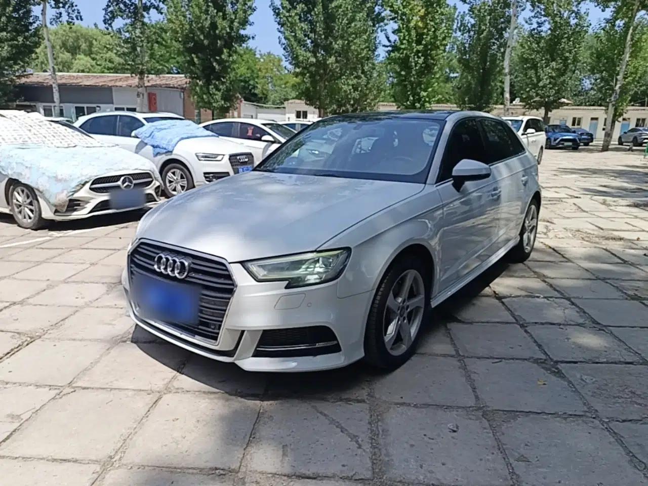 Audi A3 2019 Sportback 35 TFSI Fashion Edition China V — миниатюра 1