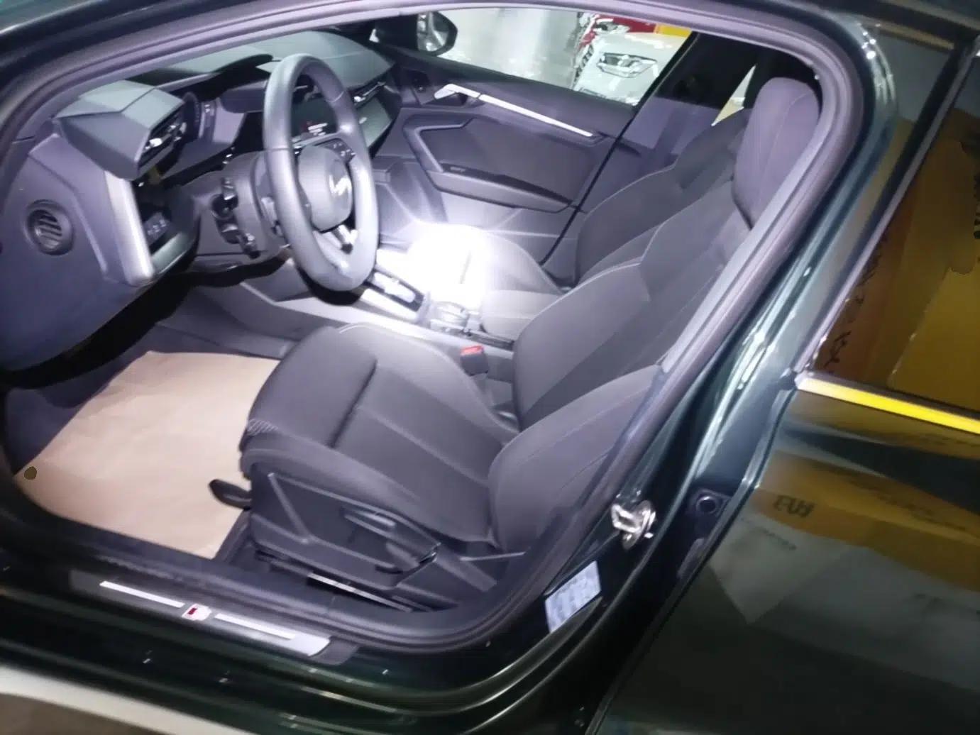 Audi A3 2021 Sportback 35 TFSI Advanced Sport Edition — миниатюра 17