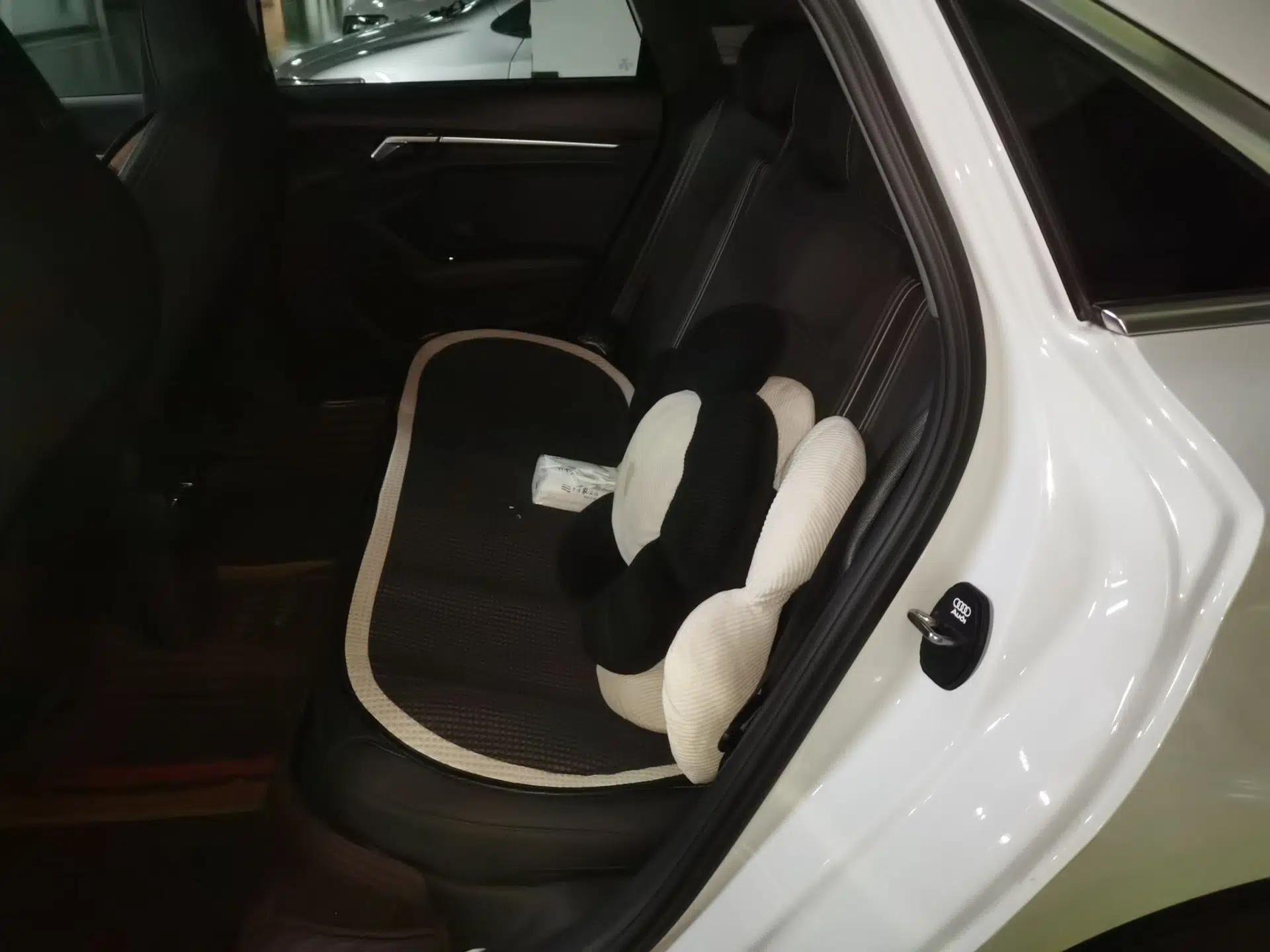 Audi A3 2022 A3L Limousine 35 TFSI Fashion Sport Model — миниатюра 17