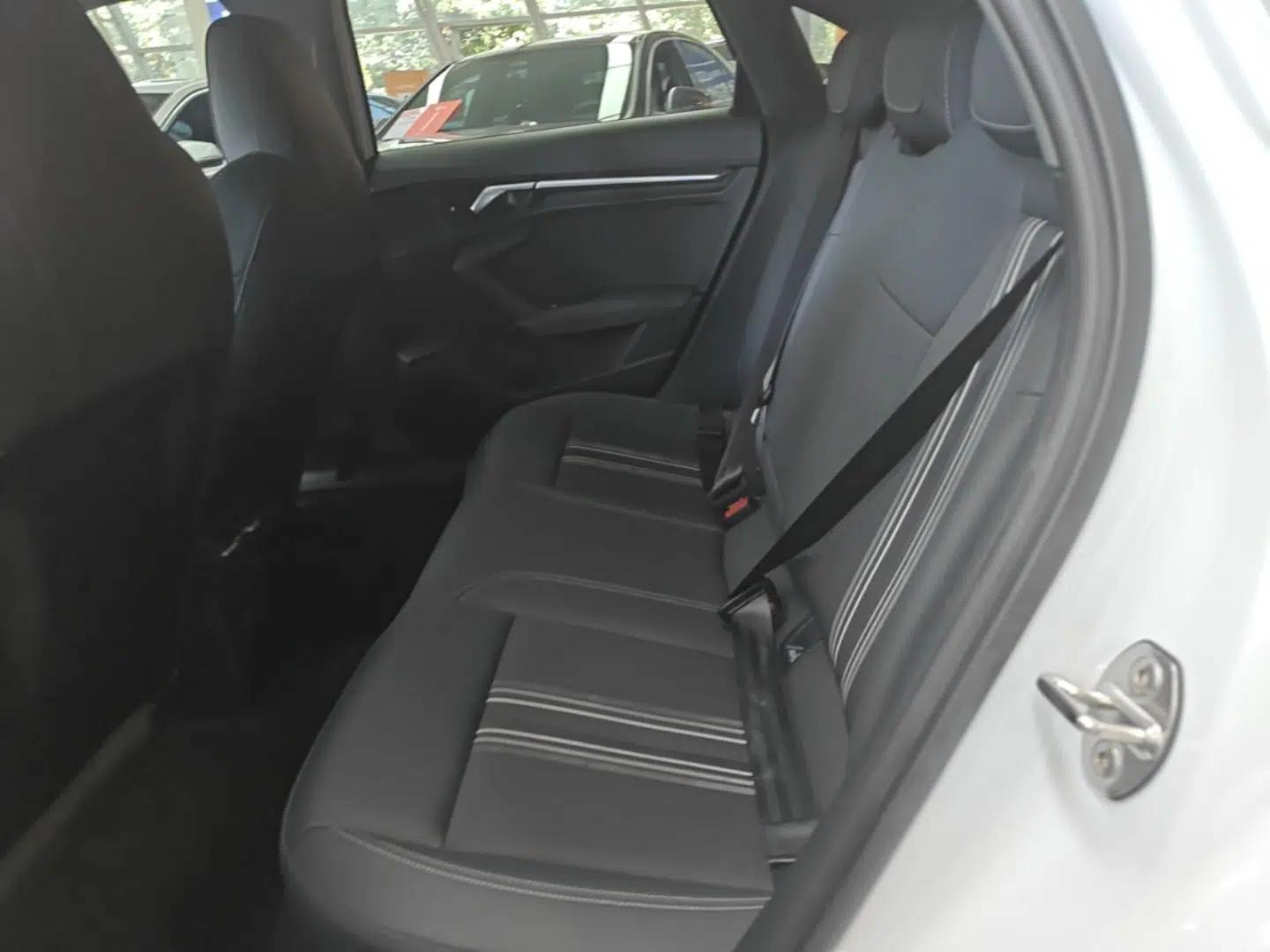 Audi A3 2024 A3L Limousine 35 TFSI Fashion Sport Model — миниатюра 20