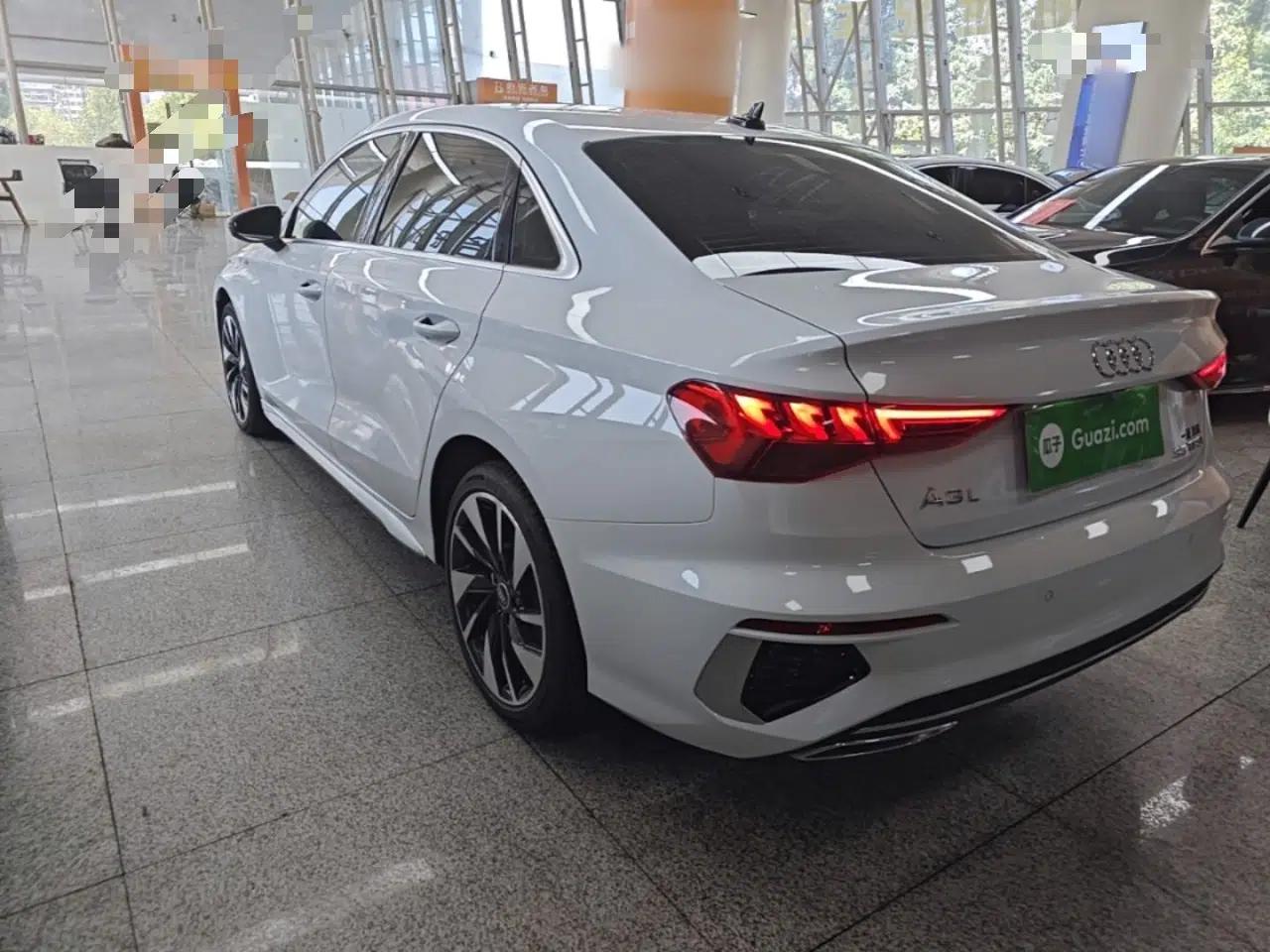 Audi A3 2024 A3L Limousine 35 TFSI Fashion Sport Model — миниатюра 4
