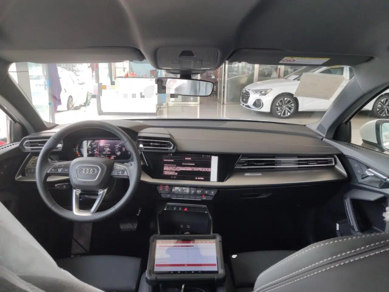 Audi A3 2026 A3L Limousine 35 TFSI Enjoyment Edition — миниатюра 12