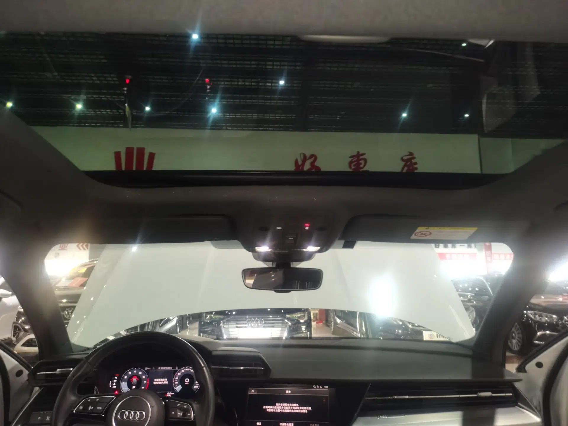 Audi A3 2022 Sportback 35 TFSI Fashionable Sports Model — миниатюра 18