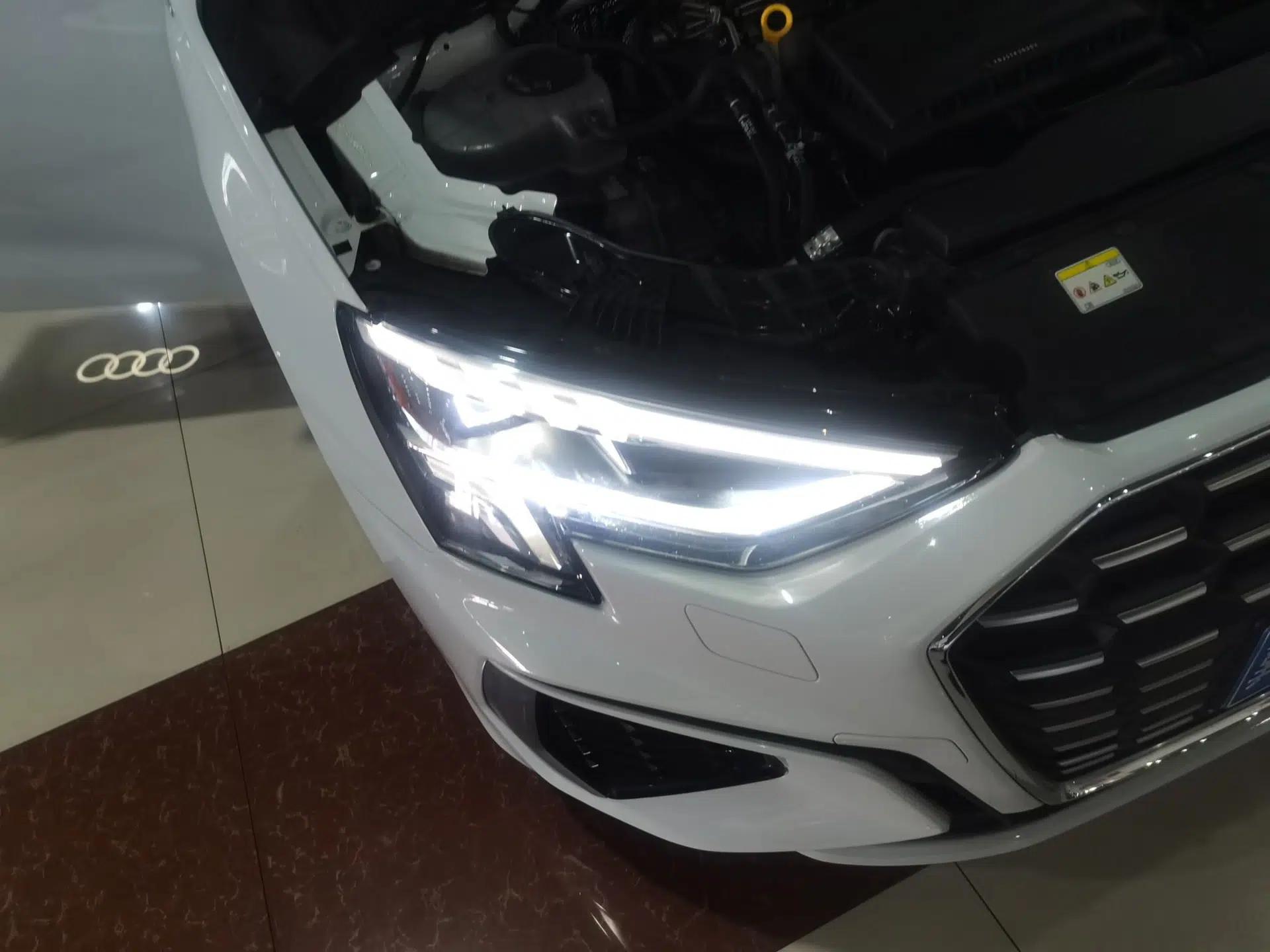 Audi A3 2022 Sportback 35 TFSI Fashionable Sports Model — миниатюра 7
