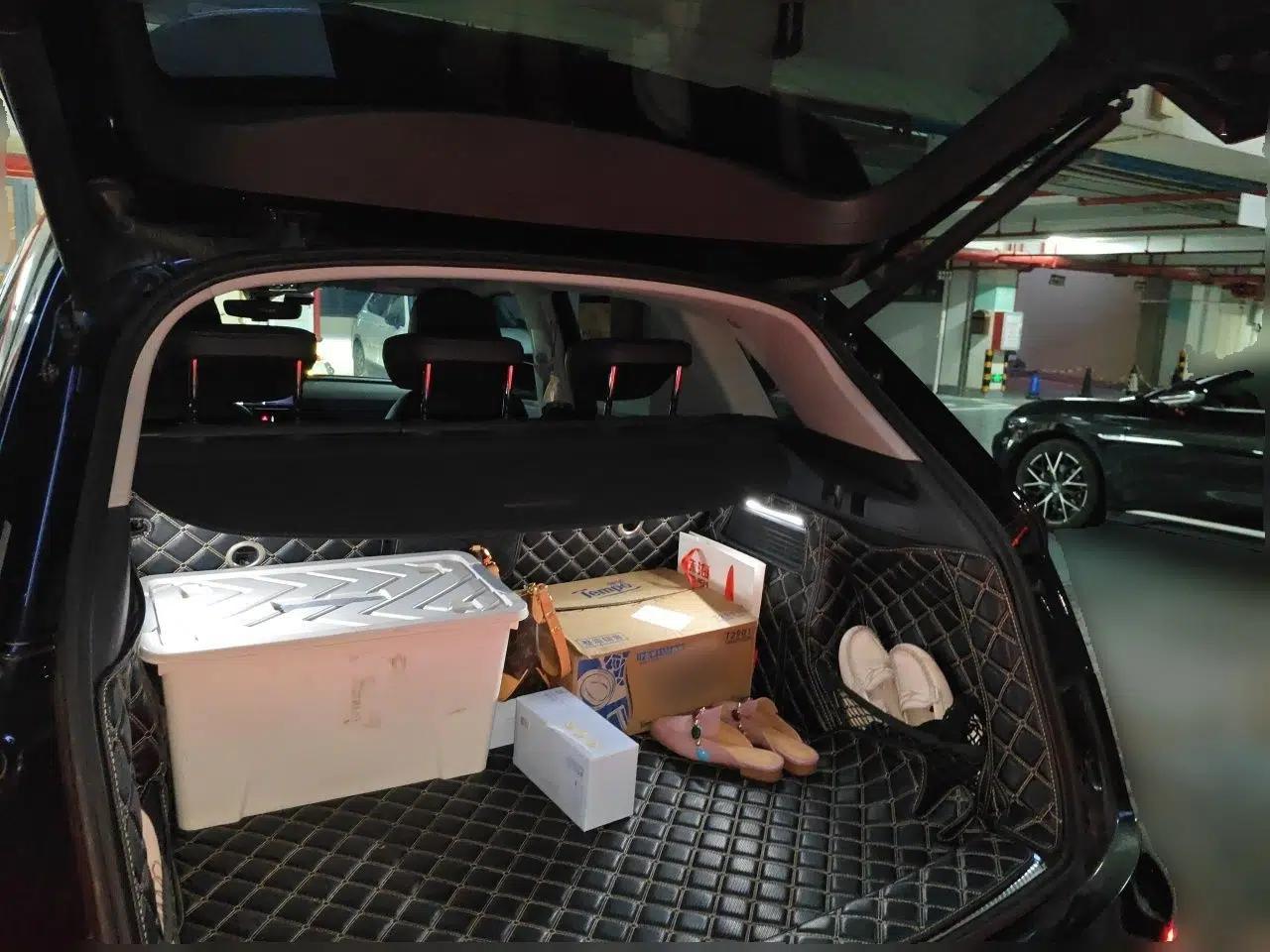 Audi Q5L 2020 45 TFSI Prestige Fashion Model — миниатюра 19