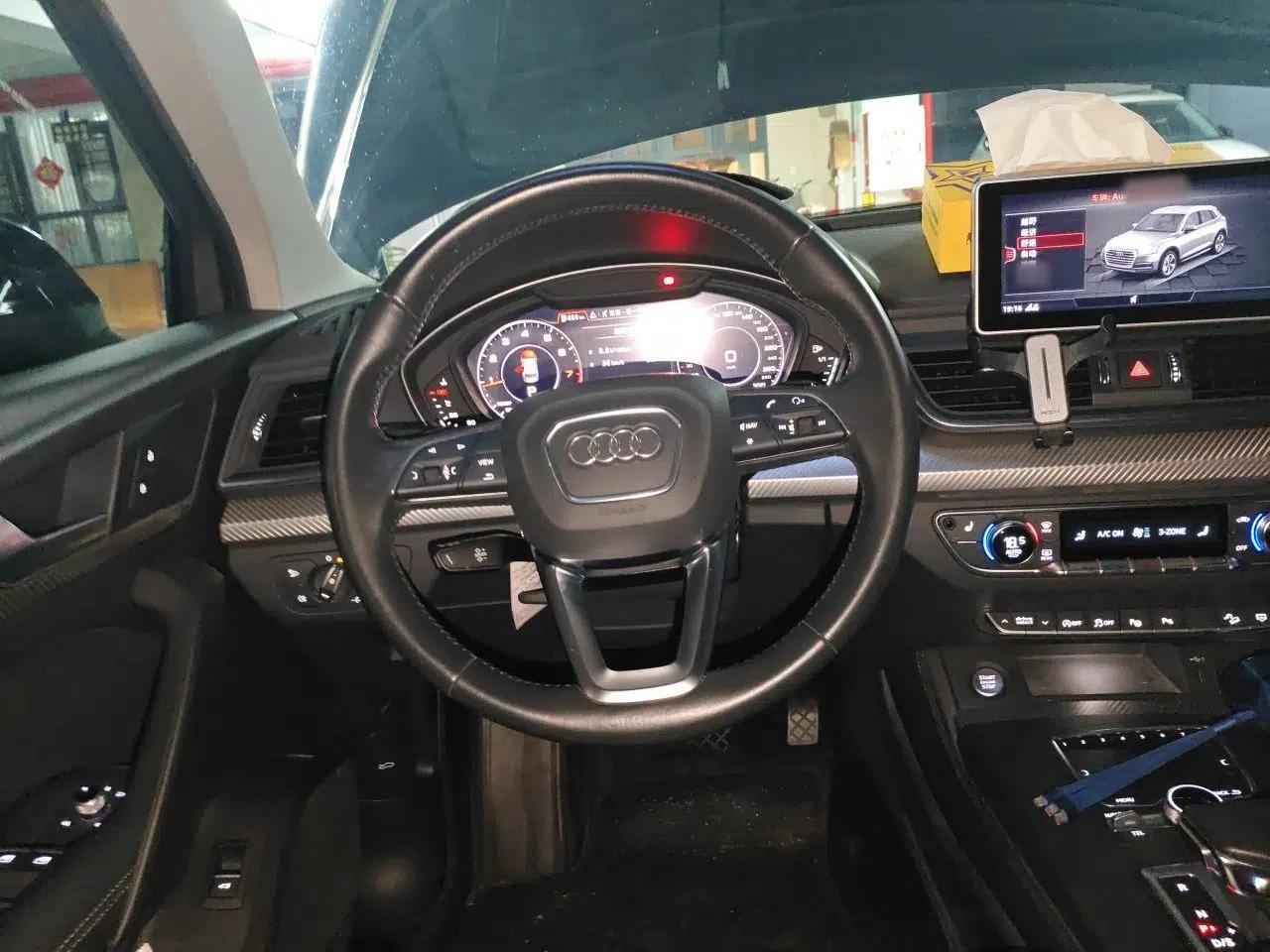 Audi Q5L 2020 45 TFSI Prestige Fashion Model — миниатюра 10