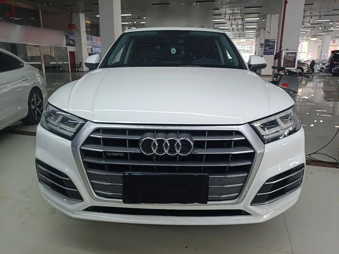 Audi Q5L 2018 40 TFSI Prestige Fashion Edition China VI — миниатюра 2