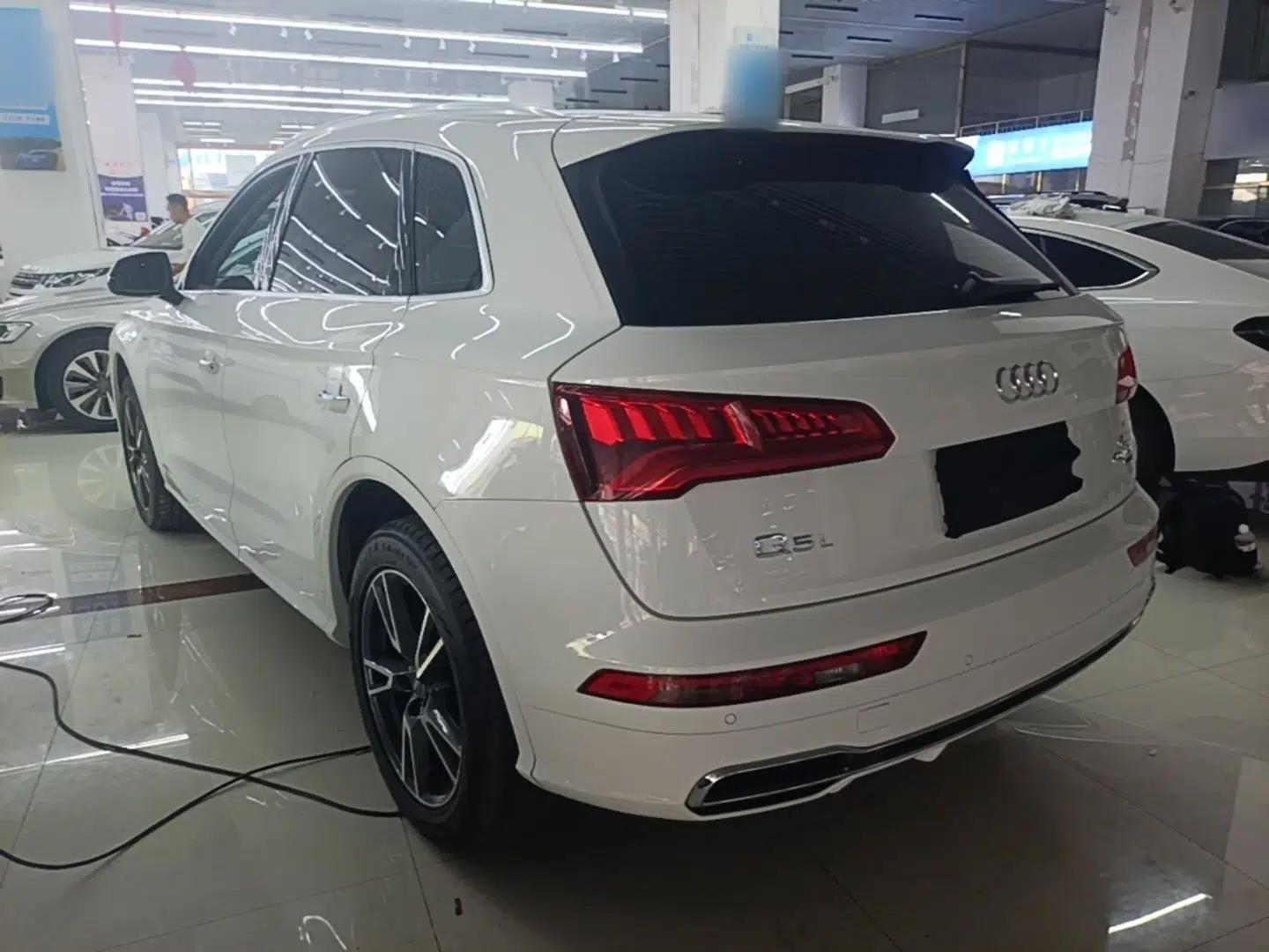 Audi Q5L 2018 40 TFSI Prestige Fashion Edition China VI — миниатюра 4