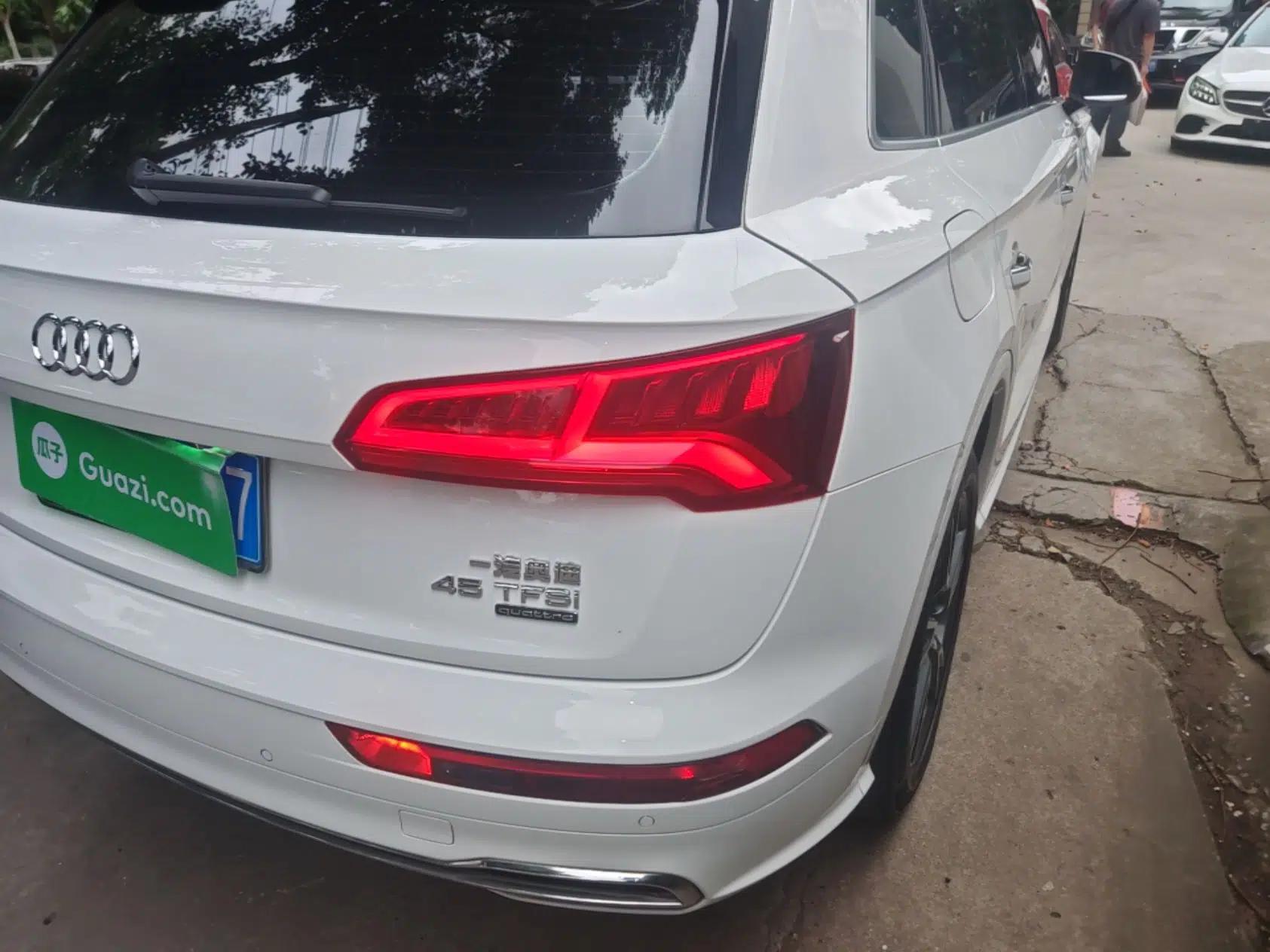Audi Q5L 2018 45 TFSI Prestige Fashion Edition China V Emission Standard — миниатюра 14
