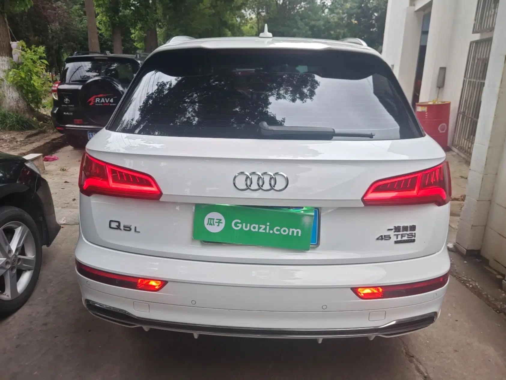 Audi Q5L 2018 45 TFSI Prestige Fashion Edition China V Emission Standard — миниатюра 5