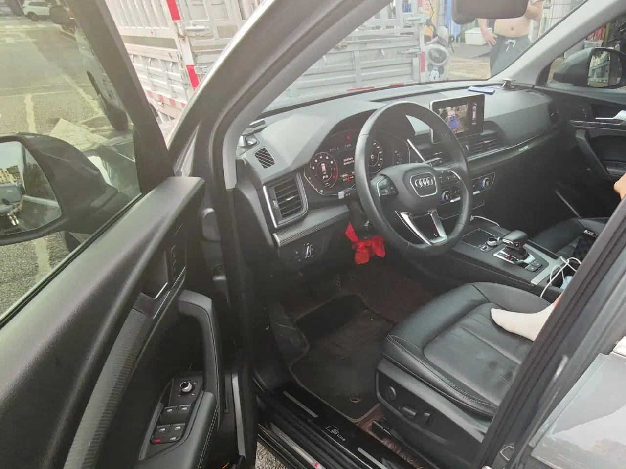 Audi Q5L 2020 40 TFSI Prestige Fashion Edition — миниатюра 16