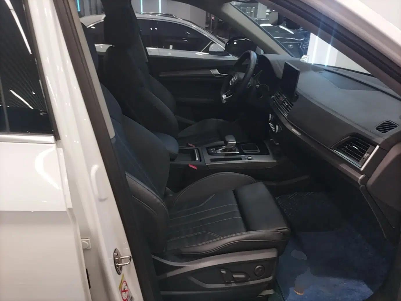 Audi Q5L 2022 Updated 40T Luxury Dynamic Edition — миниатюра 19