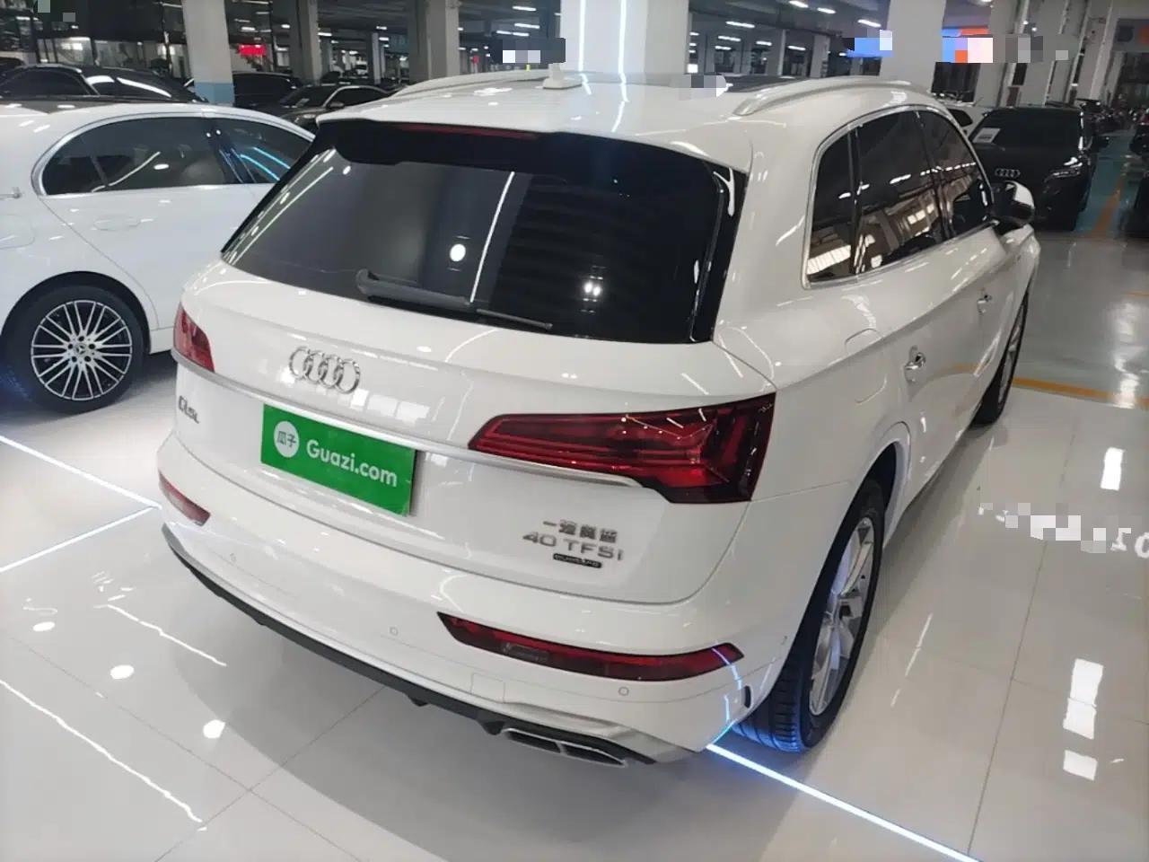 Audi Q5L 2022 Updated 40T Luxury Dynamic Edition — миниатюра 6