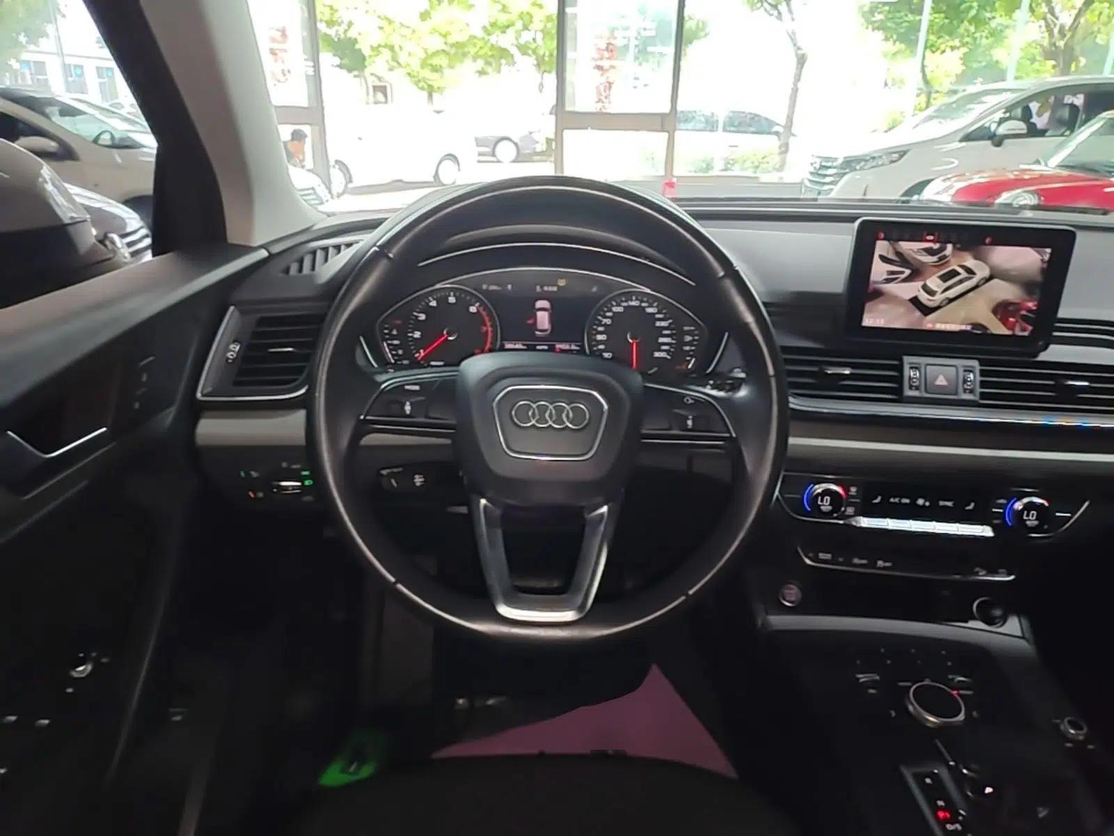 Audi Q5L 2018 40 TFSI Prestige Edition China V — миниатюра 18