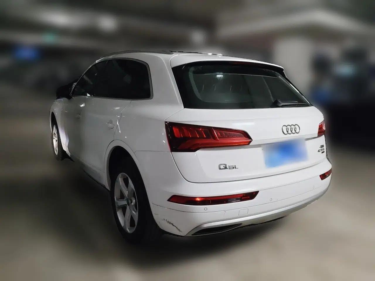 Audi Q5L 2018 40 TFSI Prestige Edition China V — миниатюра 4