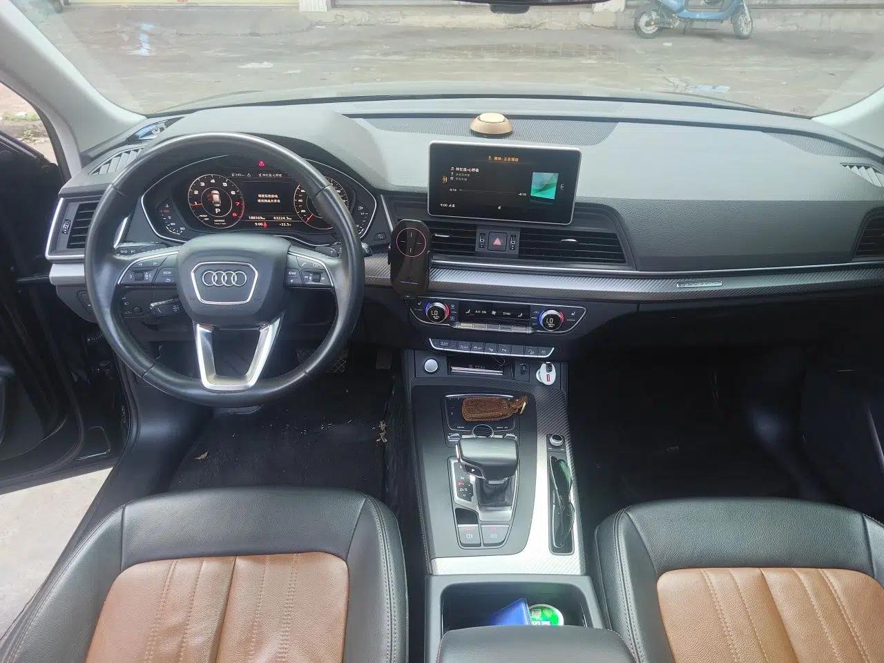 Audi Q5L 2020 45 TFSI Prestige Fashion Model — миниатюра 9