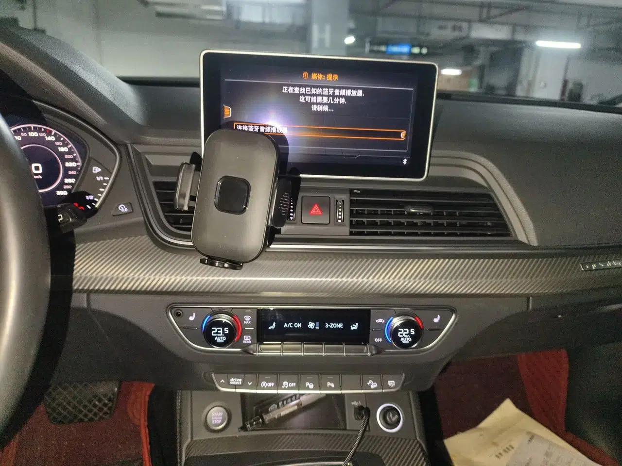 Audi Q5L 2020 45 TFSI Prestige Fashion Model — миниатюра 13