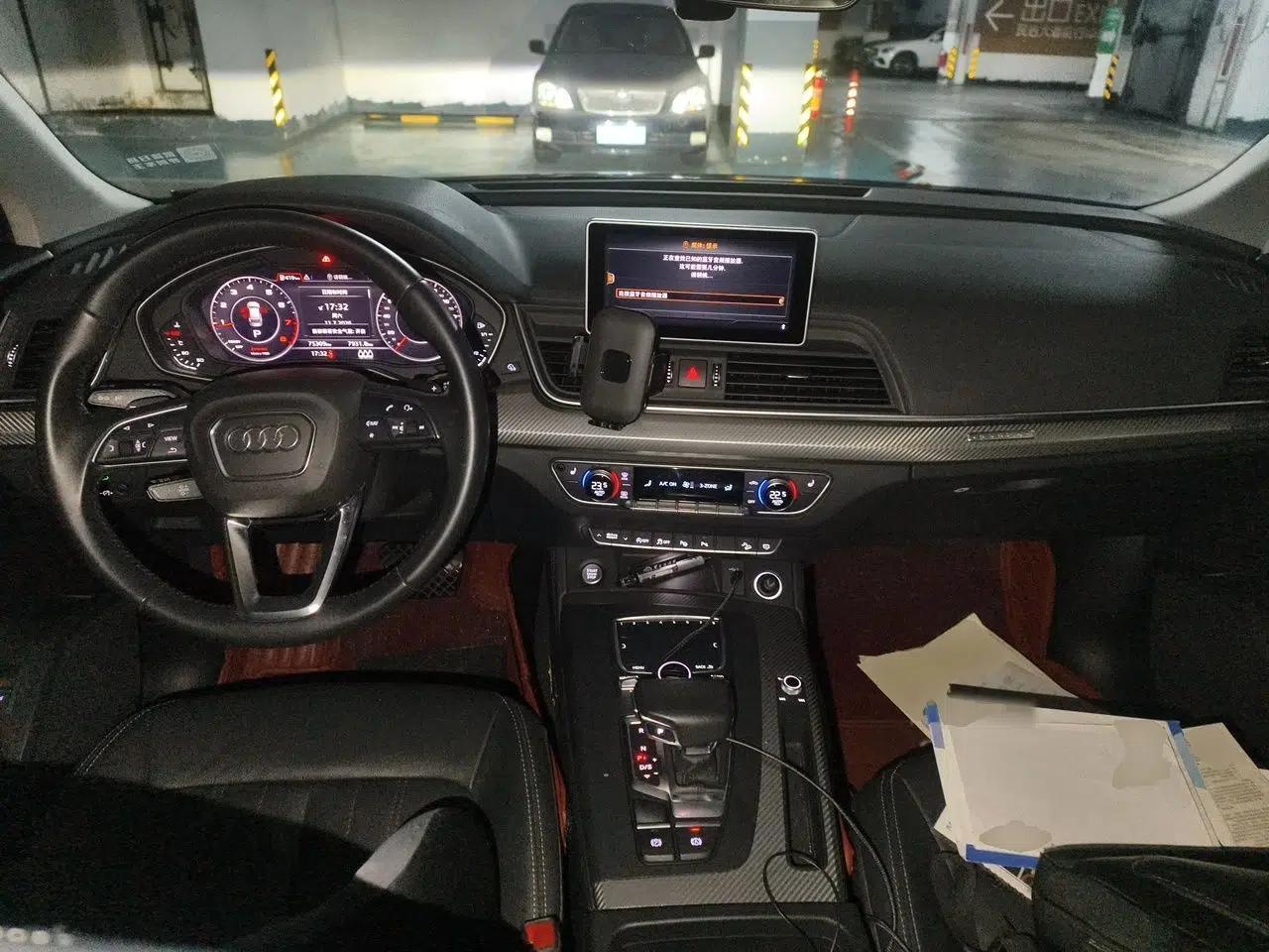 Audi Q5L 2020 45 TFSI Prestige Fashion Model — миниатюра 9