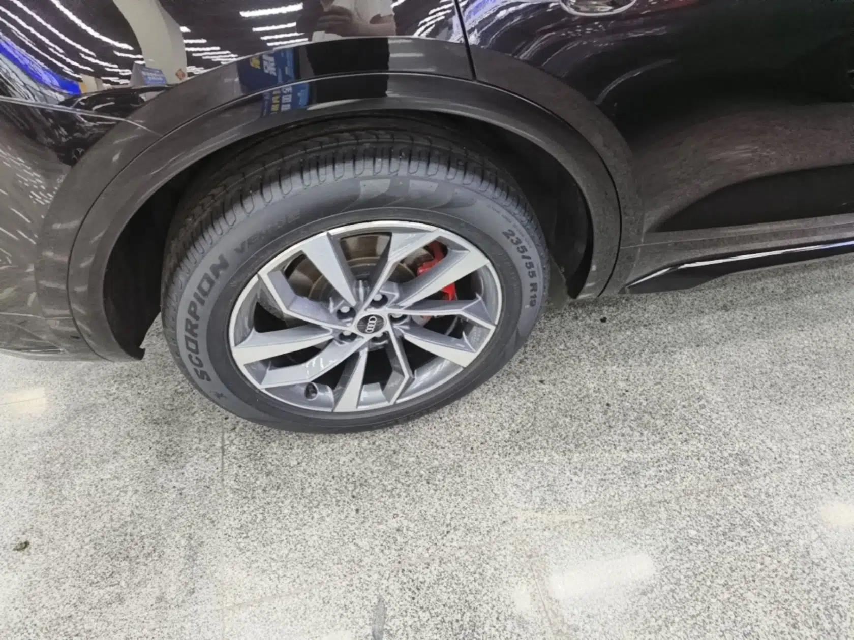 Audi Q5L 2024 40 TFSI Luxury Dynamic Edition — миниатюра 11