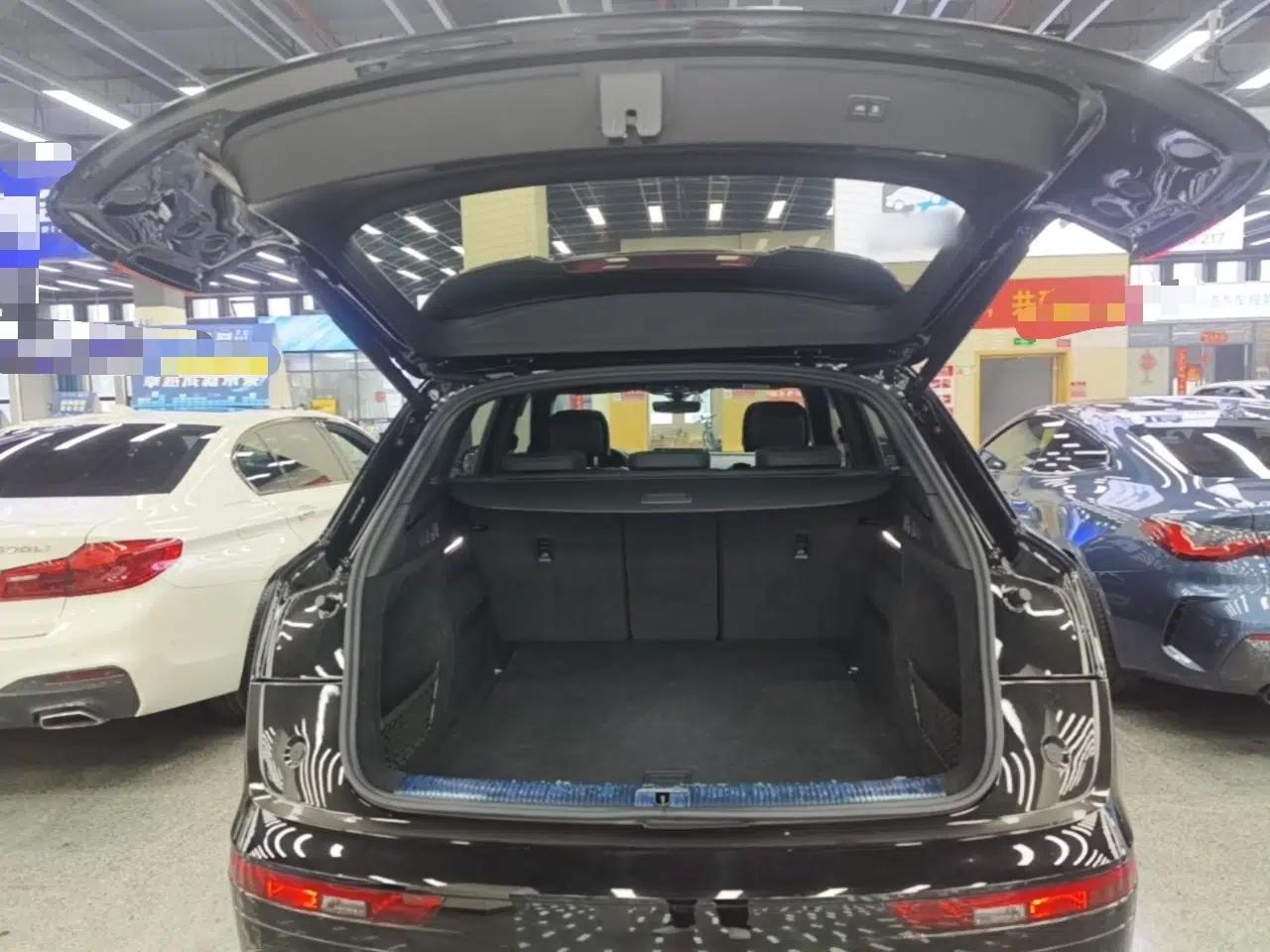 Audi Q5L 2024 40 TFSI Luxury Dynamic Edition — миниатюра 27
