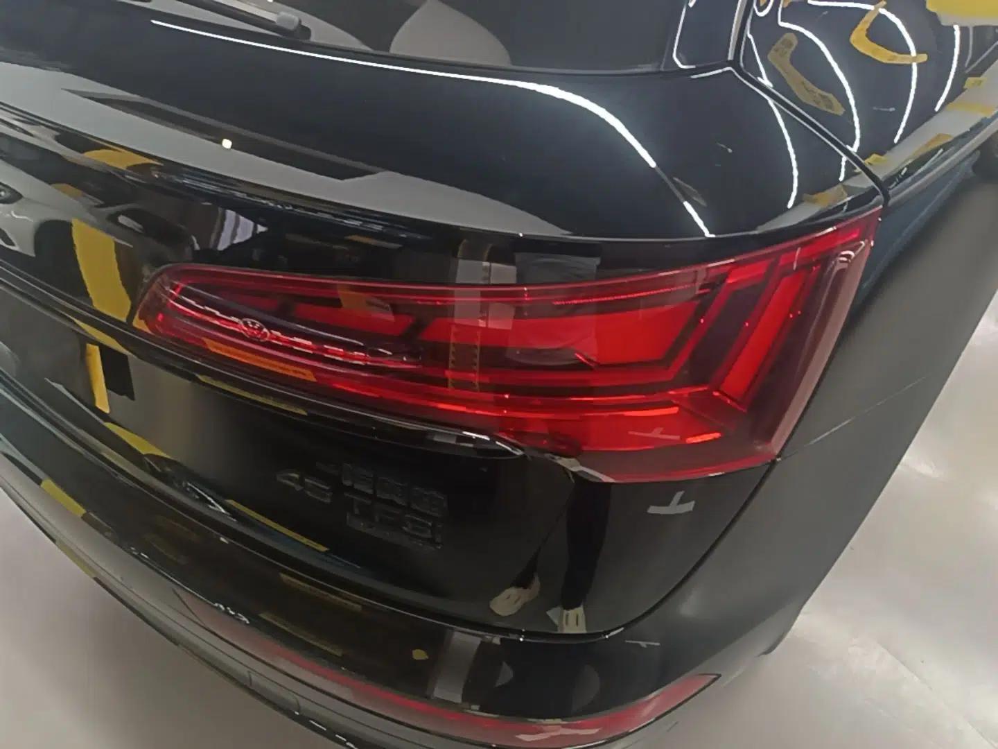 Audi Q5L 2024 45 TFSI Luxury Dynamic Model — миниатюра 14