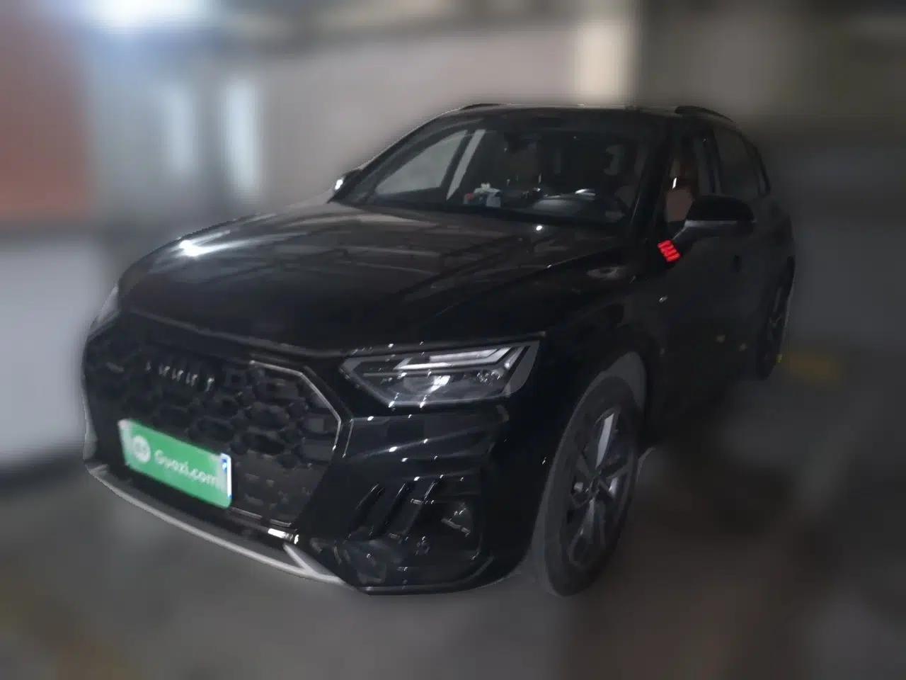 Audi Q5L 2024 40 TFSI Luxury Dynamic Edition — миниатюра 1