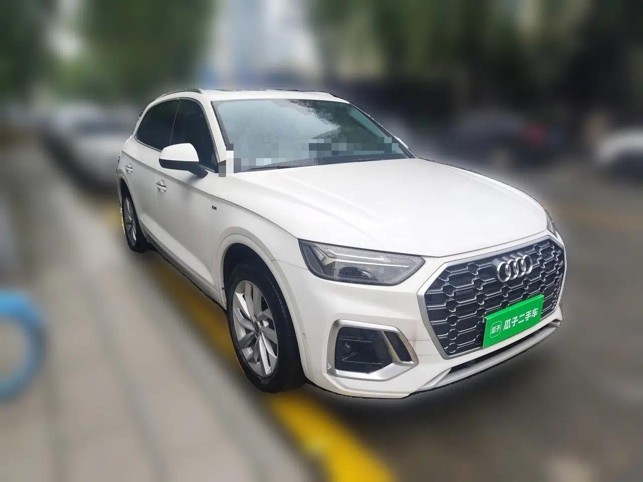 Audi Q5L 2022 Updated 40T Luxury Dynamic Edition — миниатюра 3