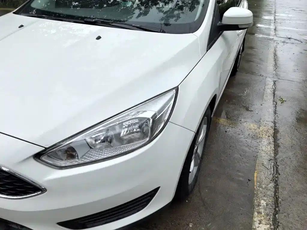 Ford Focus 2018 Hatchback Classic 1.6L Automatic Comfort Smart Edition — миниатюра 24