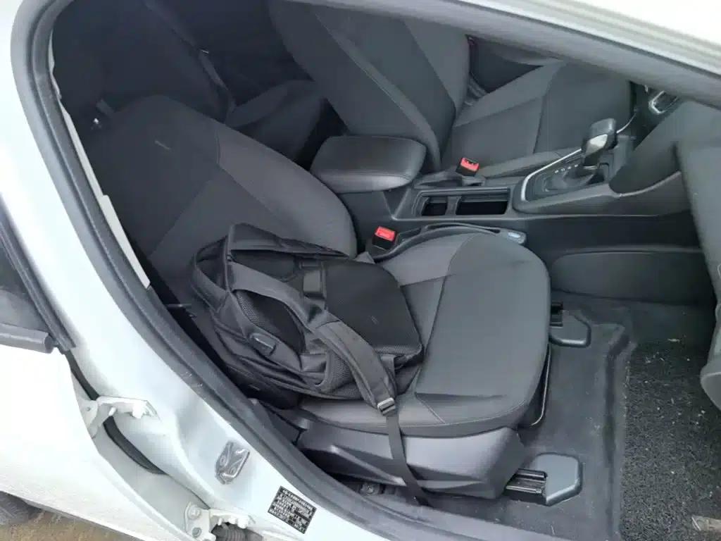 Ford Focus 2018 Hatchback Classic 1.6L Automatic Comfort Smart Edition — миниатюра 25